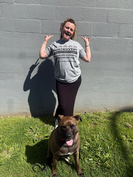 Dogtrovert - T-Shirt